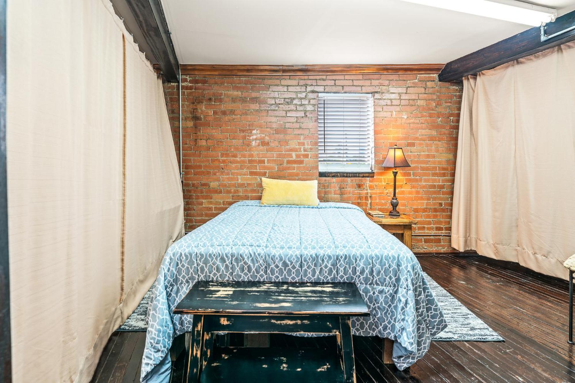 Dallas Farmers Market Apartment, Just Right In Downtown Dallas Tx Perfect Place ภายนอก รูปภาพ
